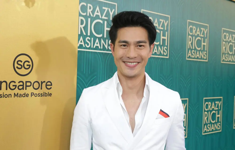 Pierre Png Bio House Age Restaurant Wife Net Worth Parents Instagram Adopted Son Height Siblings Drama 1000x641 1