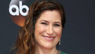 how much kathryn hahn is really worth 1619540469