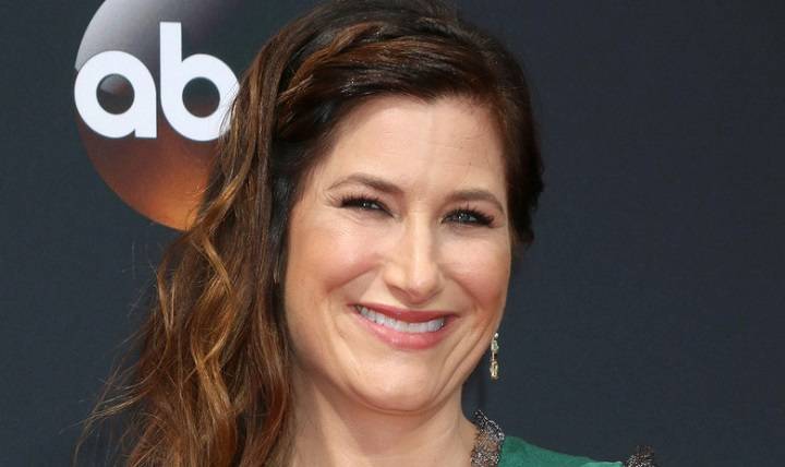 how much kathryn hahn is really worth 1619540469